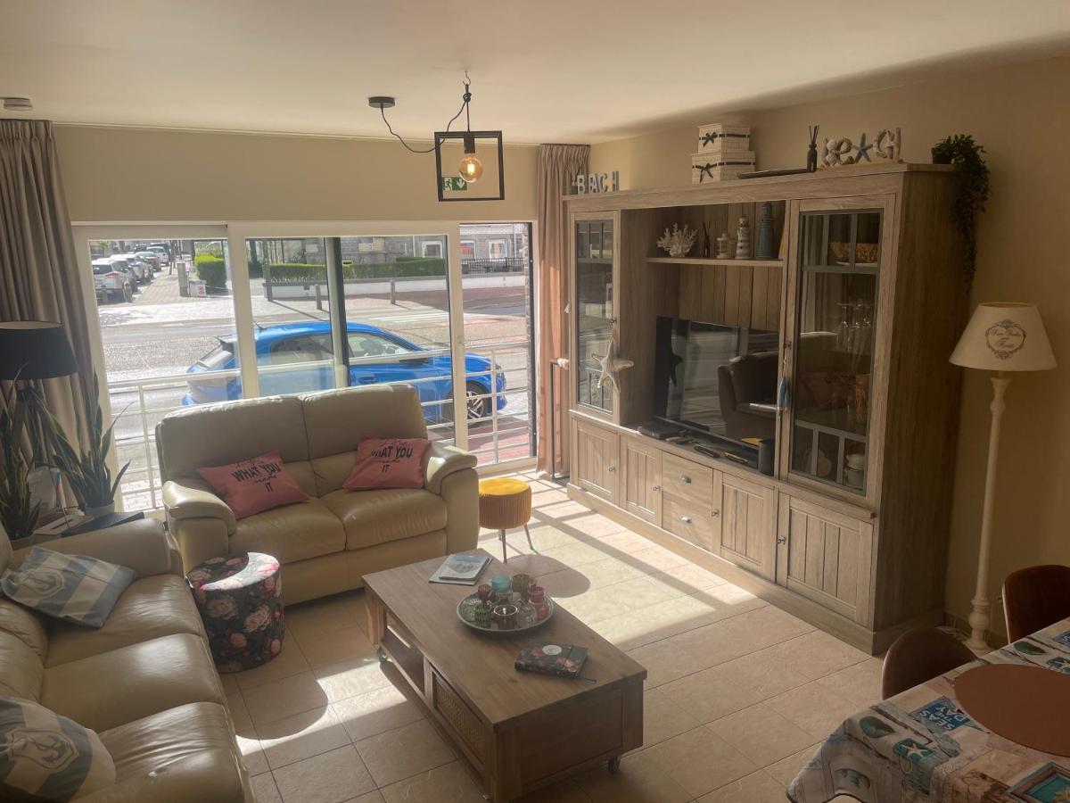 Apartamento Des Ambassadeurs Blankenberge Exterior foto