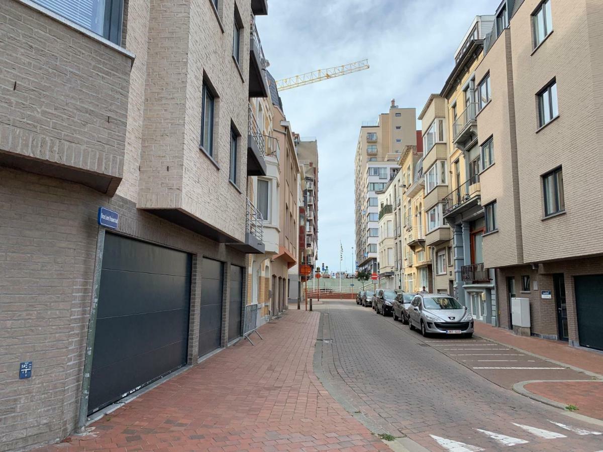 Apartamento Des Ambassadeurs Blankenberge Exterior foto